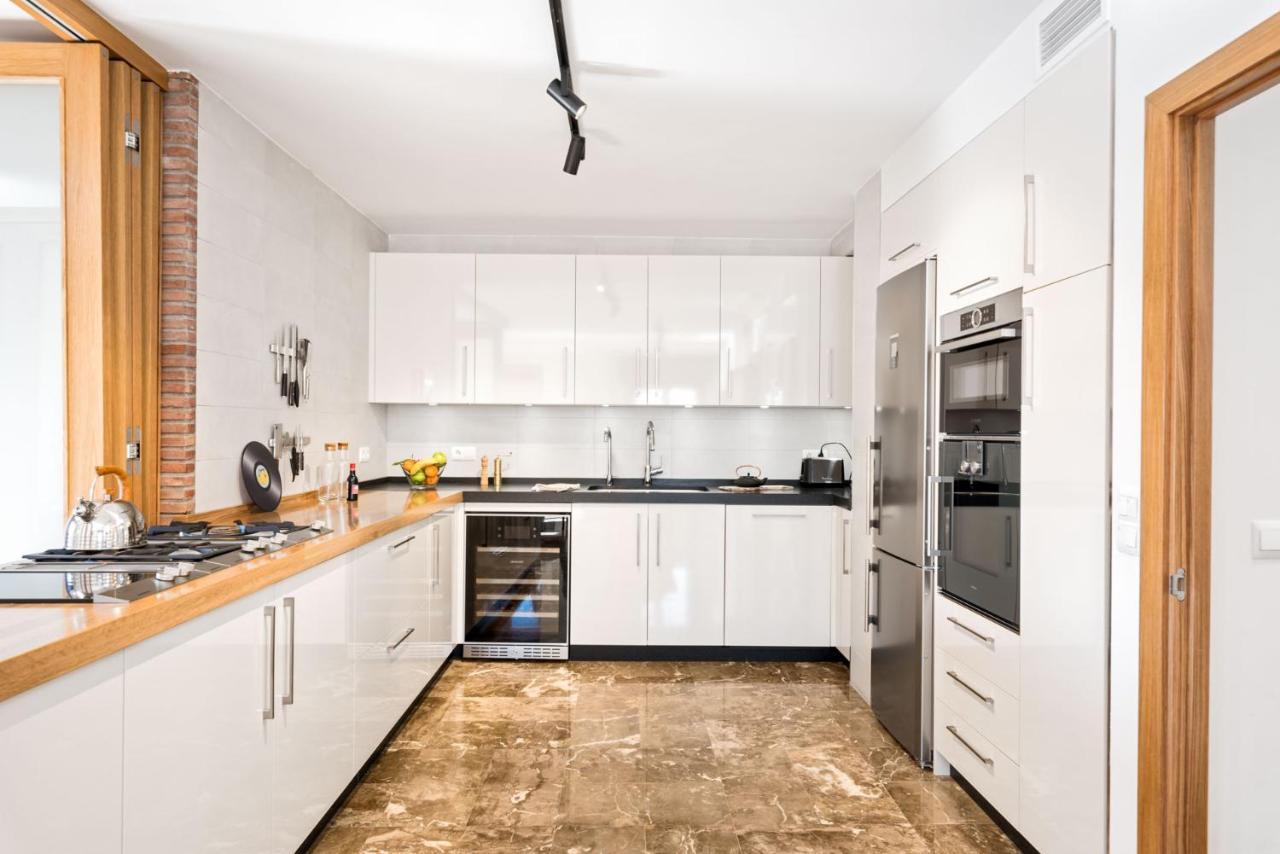 Mary Apartment In Malaga By Solaga Holiday Homes エクステリア 写真